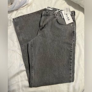 NA-KD low rise grey jeans